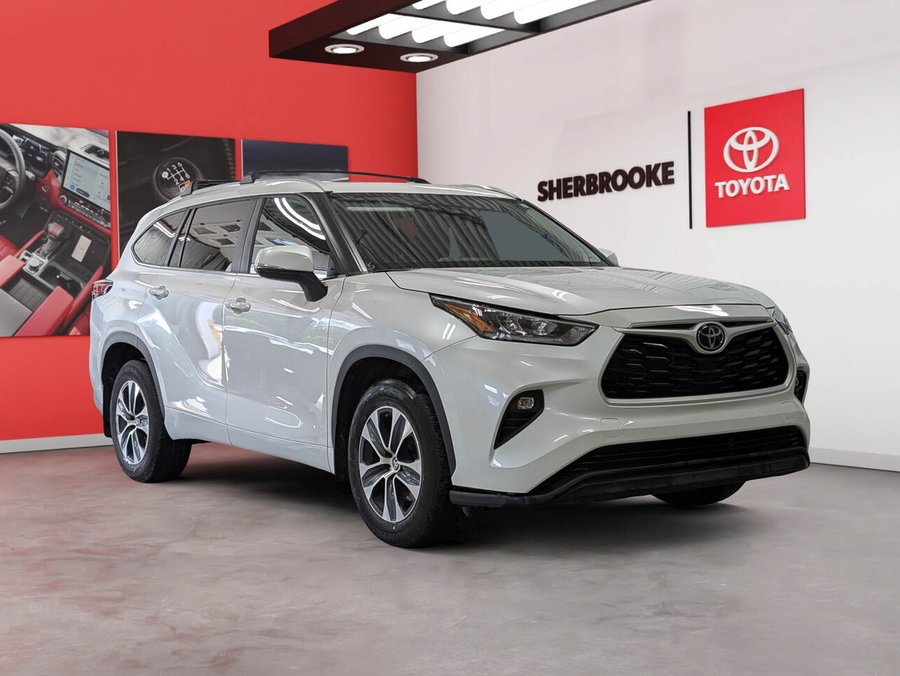2023 Toyota Highlander 2023 Wind Chill Pearl