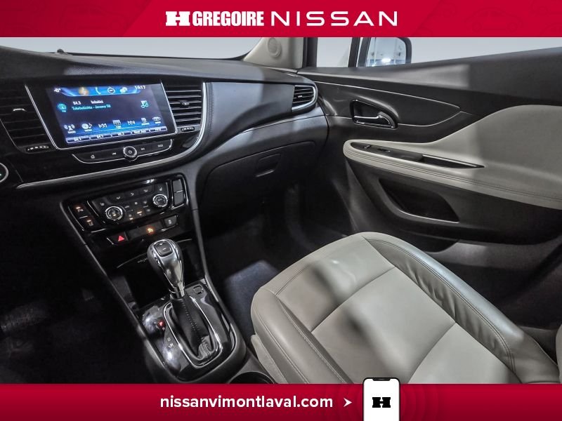 2019 Buick Encore White Saint-Eustache - photo #23