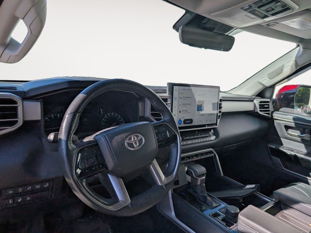 Toyota Tundra LIMITED/AWD/SIÈGES CHAUFFANTS ET VENTILLÉS/TOIT PANORAMIQUE OUVRANT/VOLANT CHAUFFANT/BLUETOOTH/AC 2023 Rouge Sherbrooke - photo #8