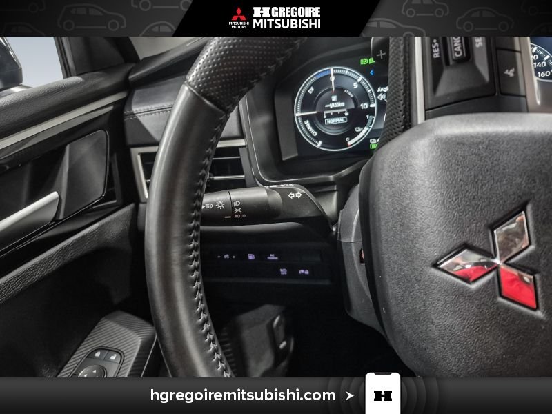 Mitsubishi Outlander PHEV 2023 Noir Blainville - photo #18