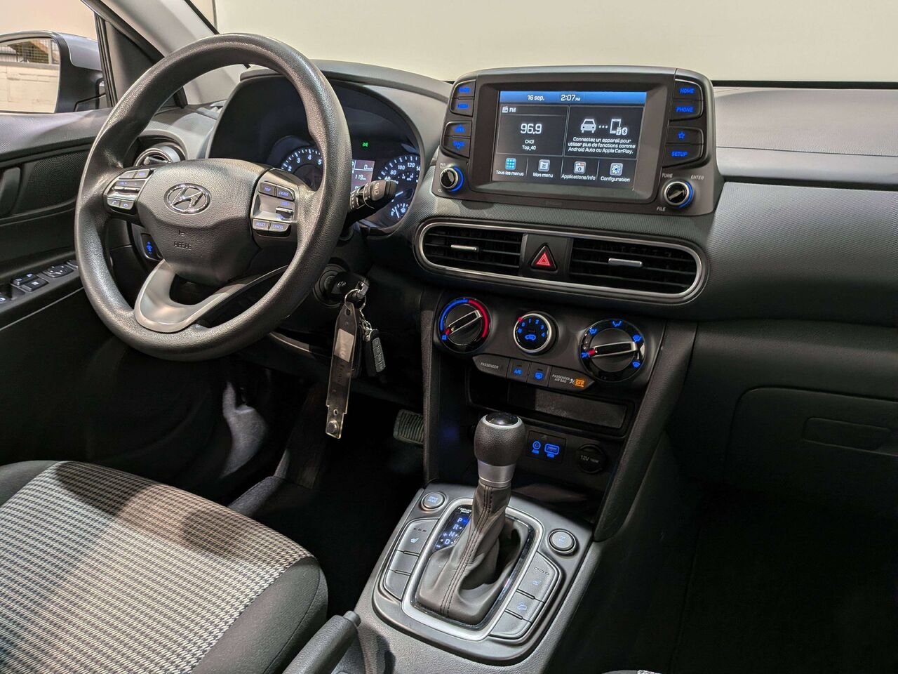 2021 Hyundai Kona 2.0L Essential AWD Grey Val-David - photo #18