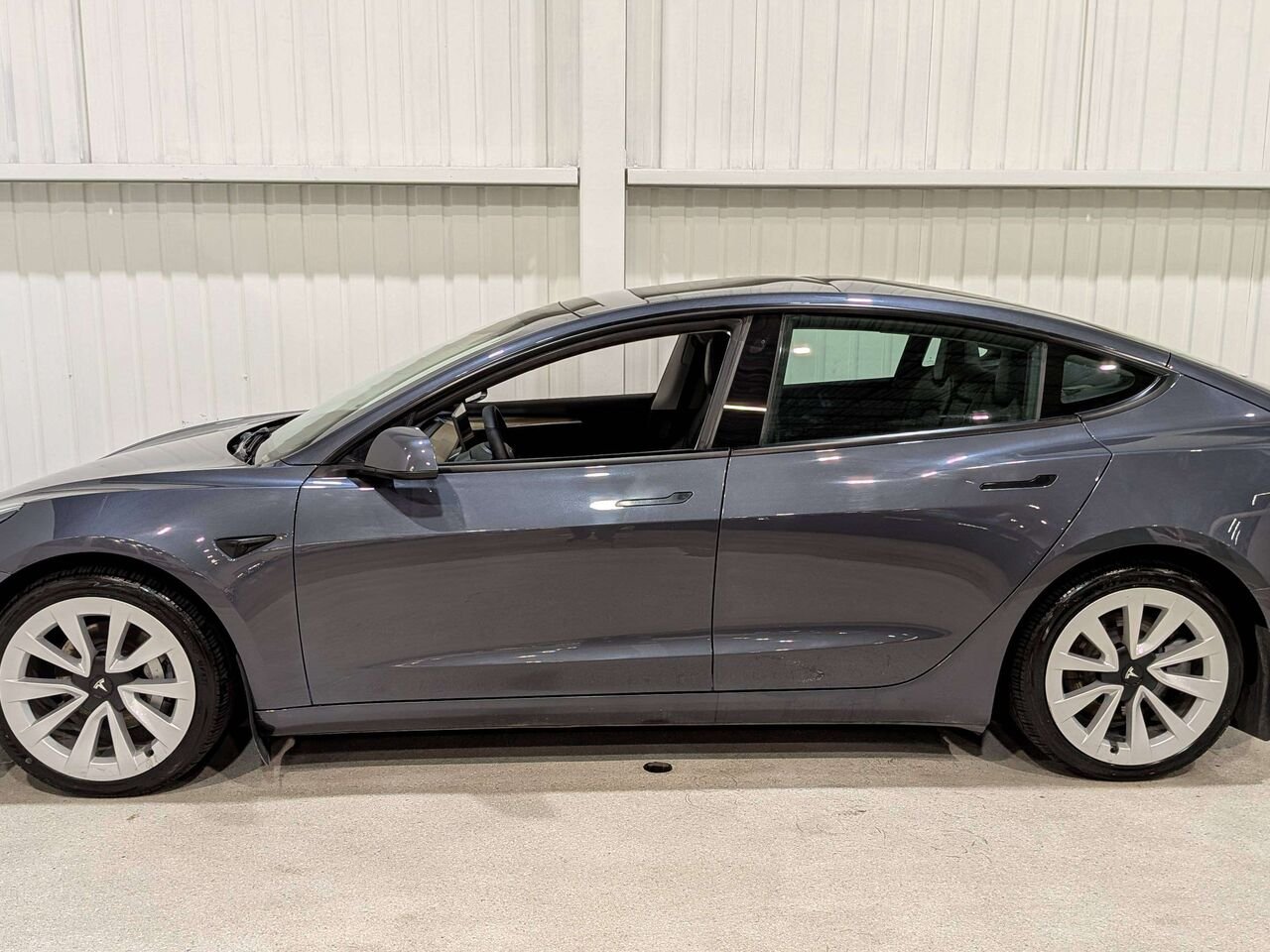 Tesla Model 3 Standard Range Plus RWD 2021 Gris Val-David - photo #4
