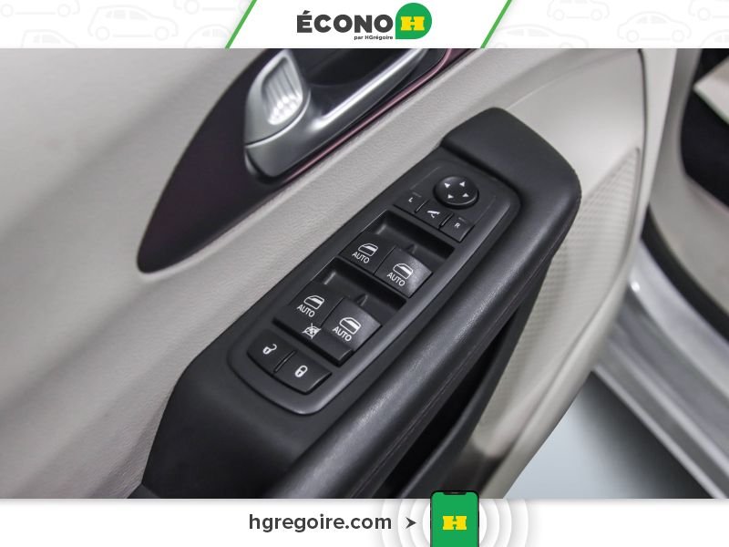 Chrysler Pacifica 820741 | LIMITED CUIR TOIT CAMÉRA BLUETOOTH MAGS 2018 Argent Laval - photo #14