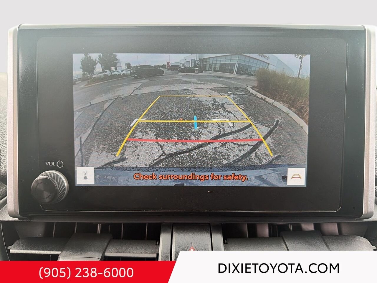 2024 Toyota RAV4 Prime PRIME SE AWD / PLUG-IN HYBRID / HEATED SEATS / MOONROOF / ALLOY WHEELS / CARPLAY AND ANDROID AUTO Silver Mississauga - photo #15