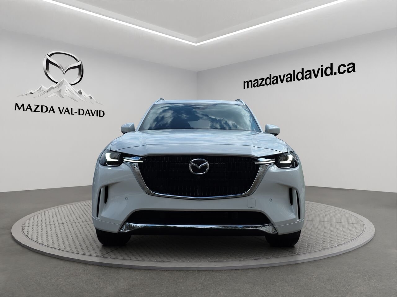 2026 Mazda CX-90 PHEV Signature PHEV, 7 passagers, toit pano, cuir, sièges ventilés Platinum Quartz Metallic Val-David - photo #3