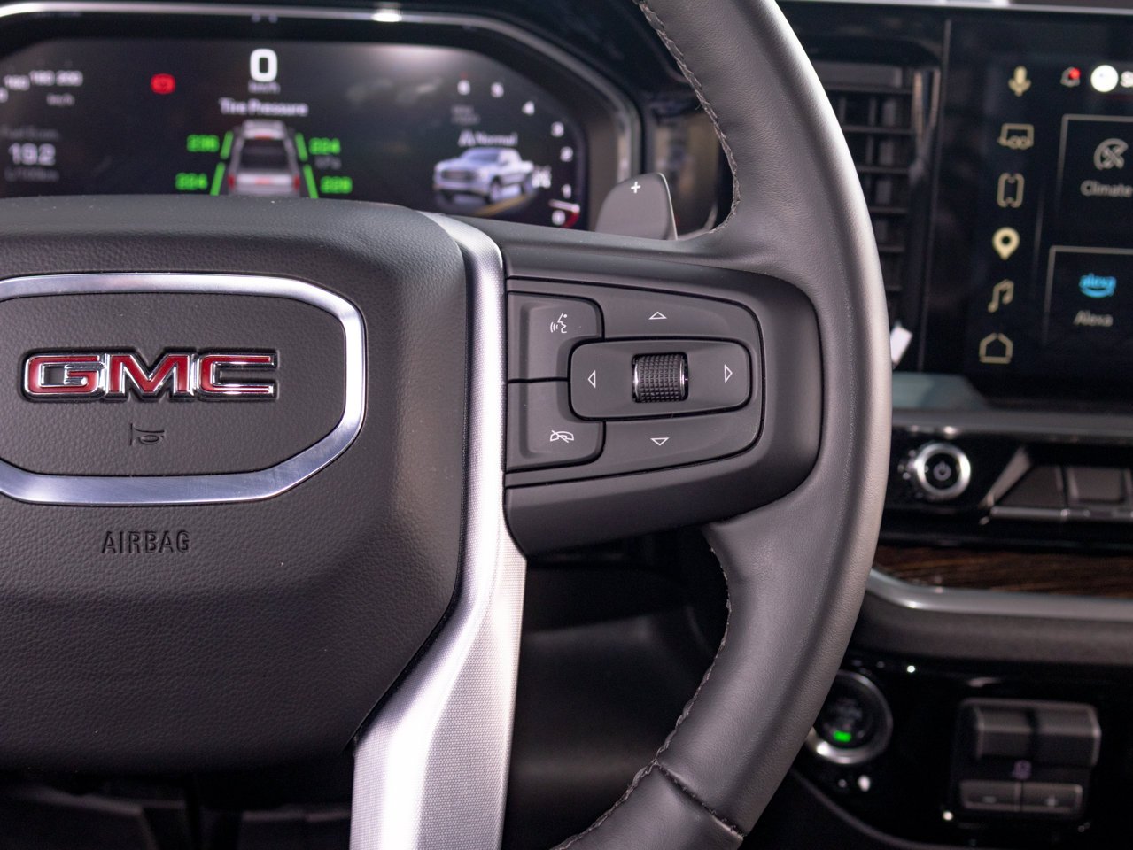 2025 GMC Sierra 1500 4WD Crew Cab 147 Elevation Black Sherwood Park - photo #24