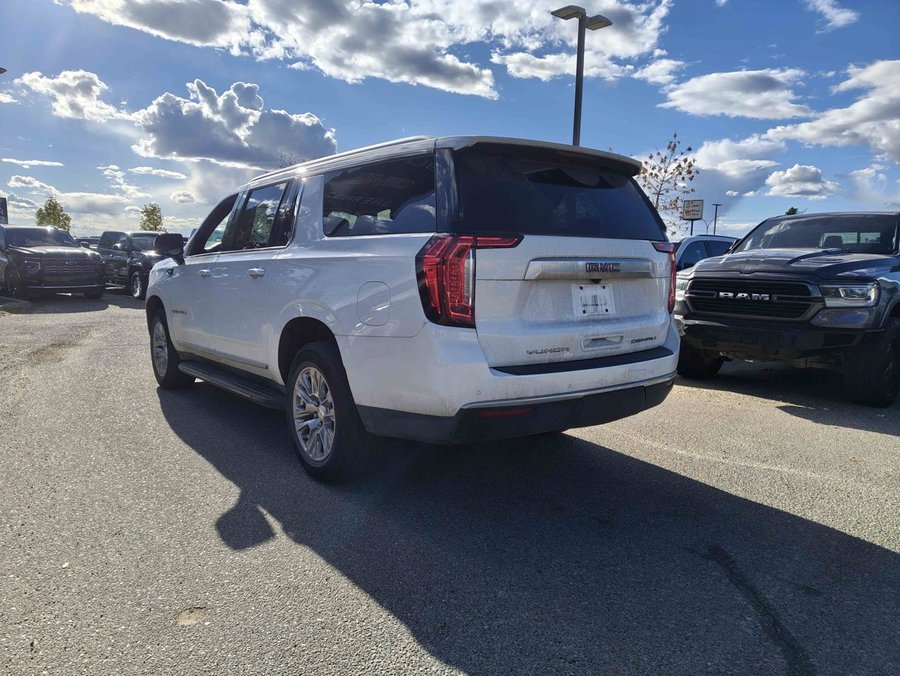 2024 GMC Yukon XL Denali 3.0L | 8 Passenger Seating White