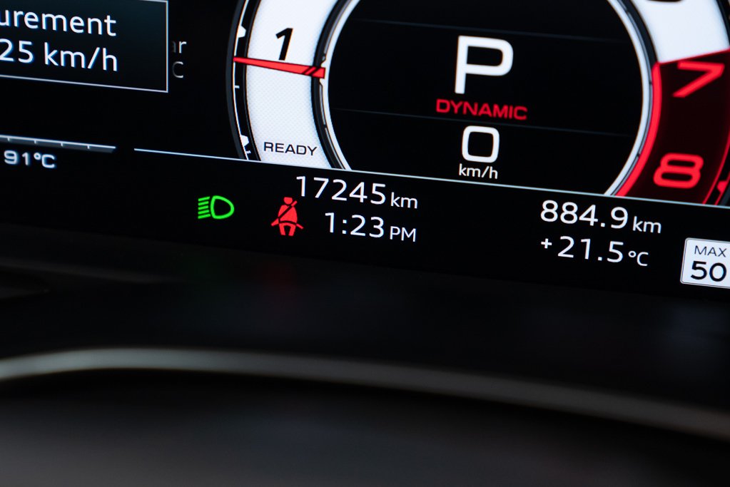 Audi RS 6 Avant 4.0 TFSI quattro Tiptronic de performance 2025 Gris Kirkland - photo #9