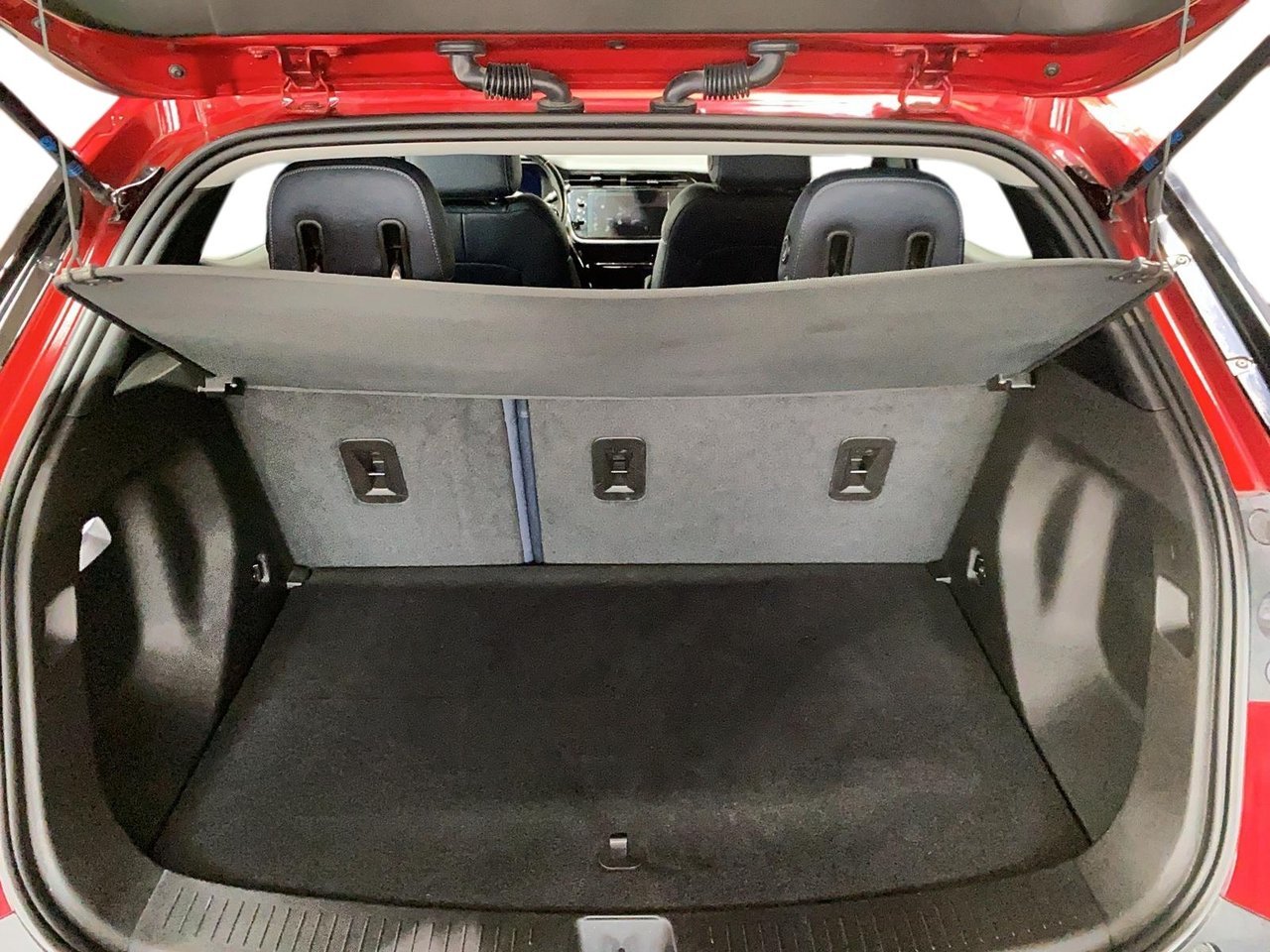 Chevrolet Bolt EUV Premier 2023 Rouge Baie-Comeau - photo #4