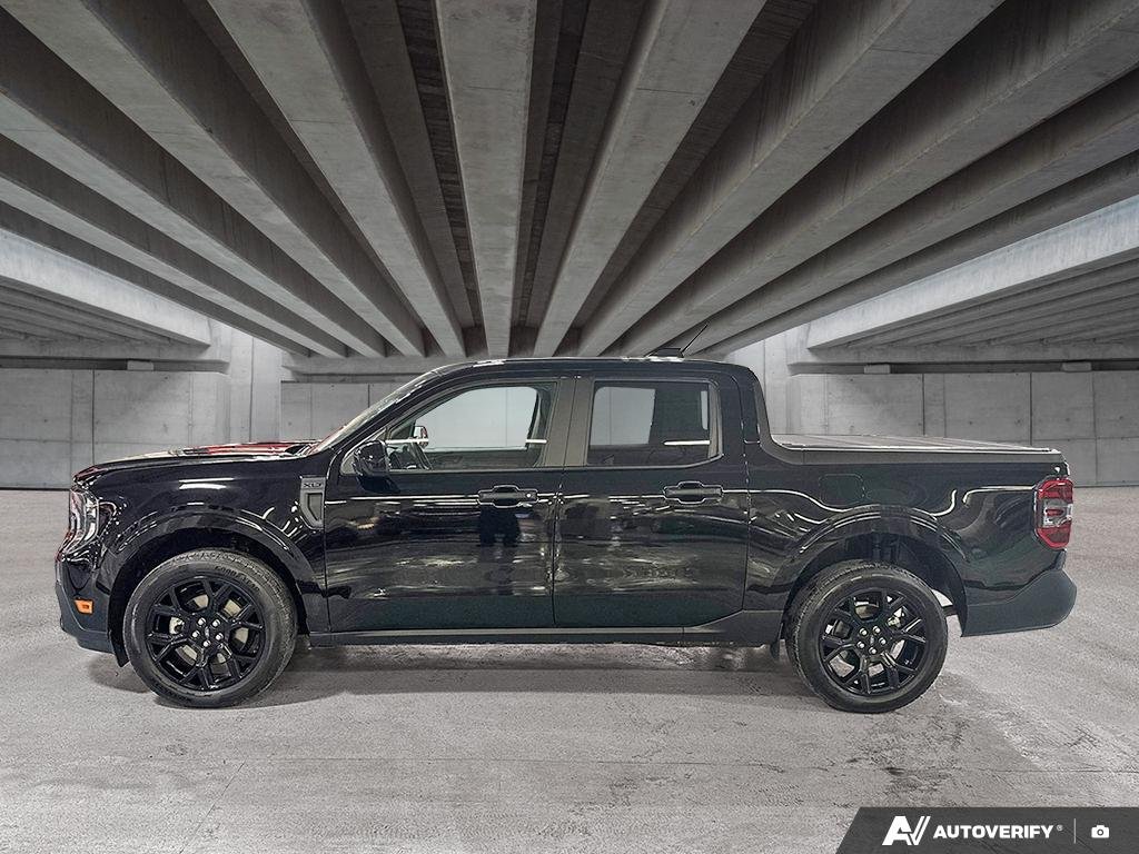 2025 Ford Maverick 2602519B | XLT | W8J Black Edmonton - photo #2