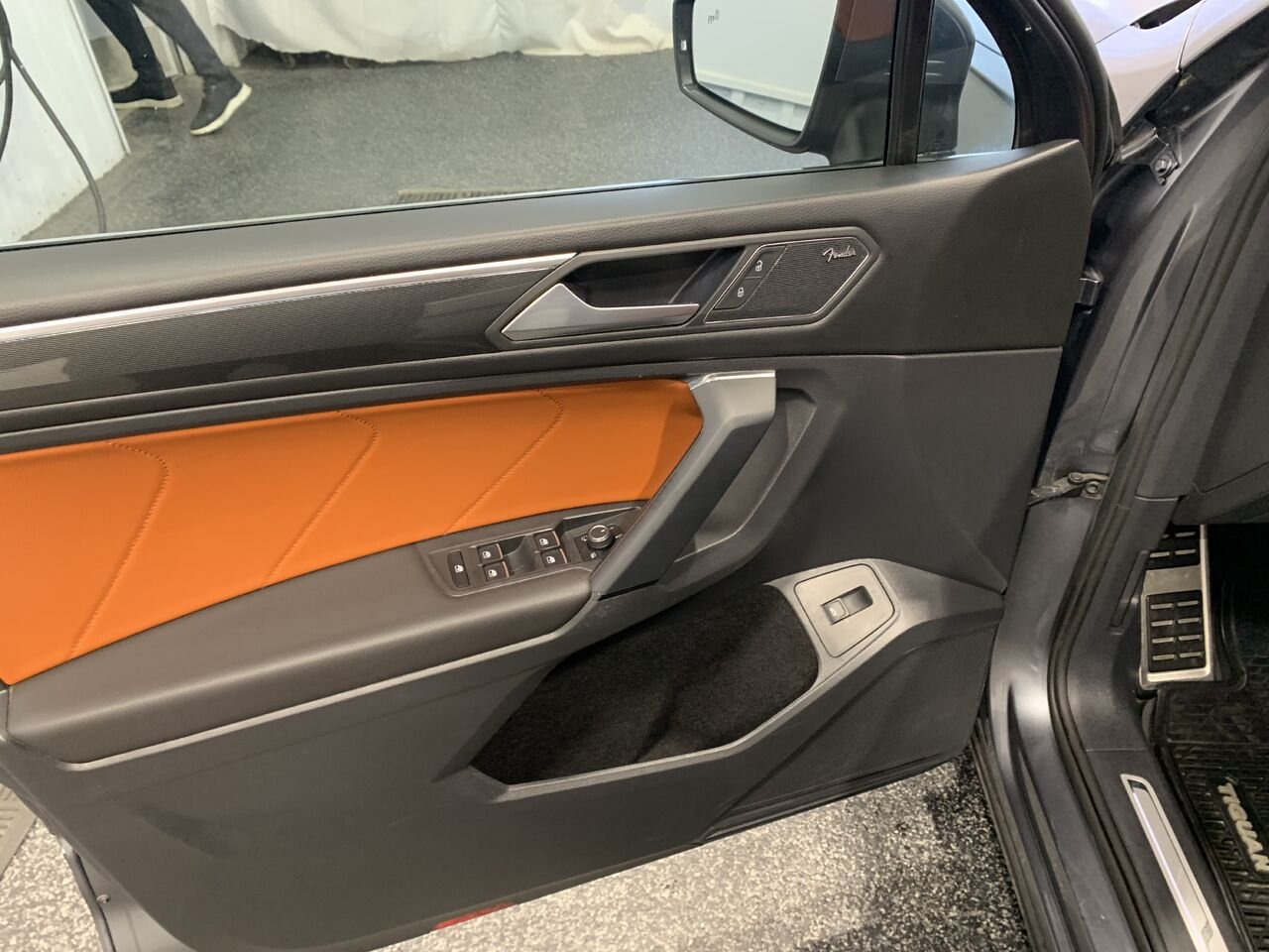 2019 Volkswagen Tiguan R-LINE Grey Châteauguay - photo #23