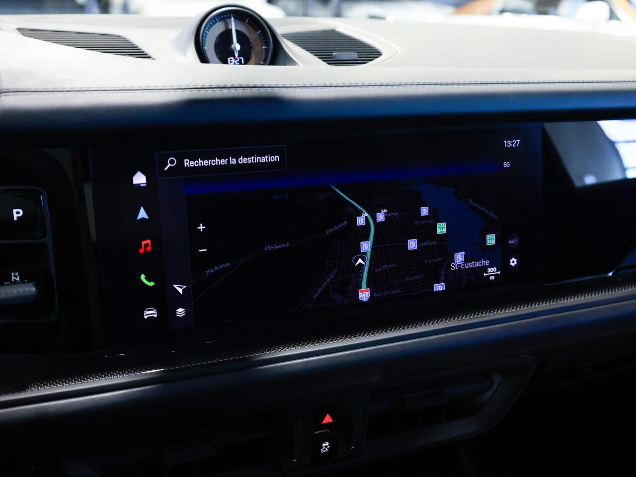 2026 Porsche Cayenne Green Saint-Eustache - photo #18