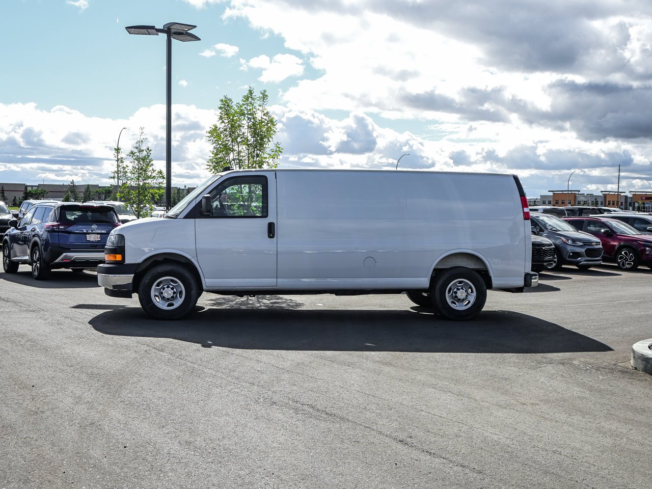 2025 Chevrolet Express Cargo Van RWD 2500 155 White Sherwood Park - photo #9