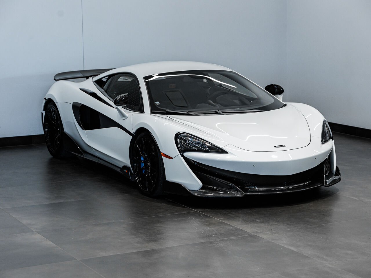 2019 McLaren 600LT White Saint-Eustache - photo #2
