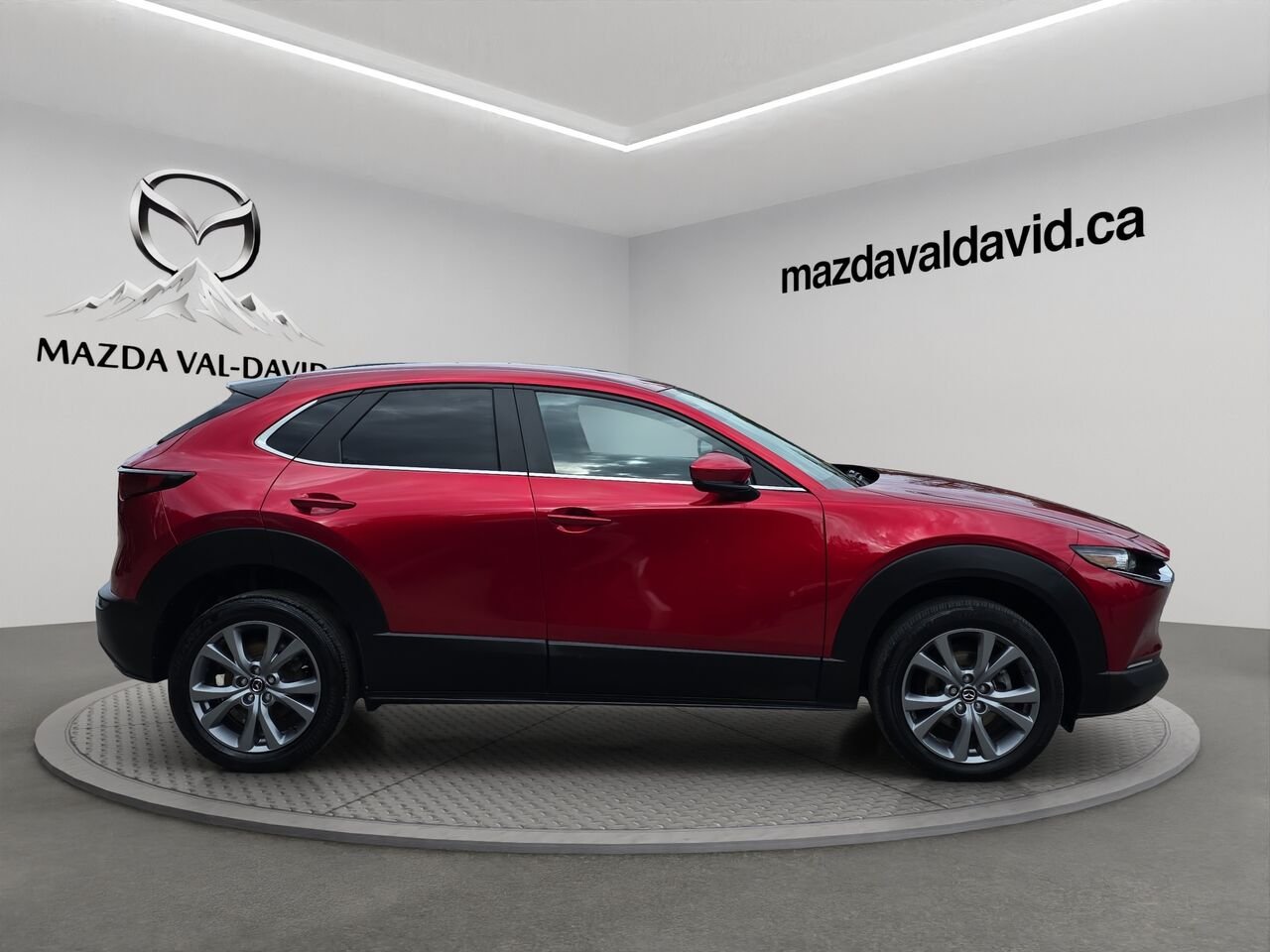 2023 Mazda CX-30 GS TI, INTÉGRALE, SIÈGES CHAUFFANTS, AUXILIÈRE, VOLANT CHAUFFANT Red Val-David - photo #5