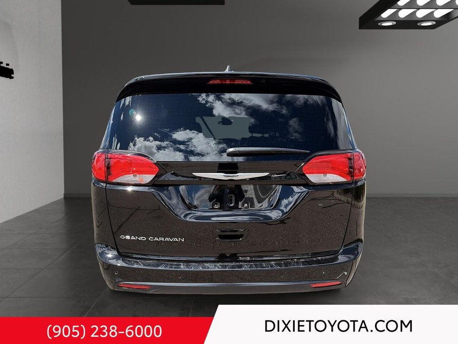2026 Chrysler Grand Caravan 2026 Black