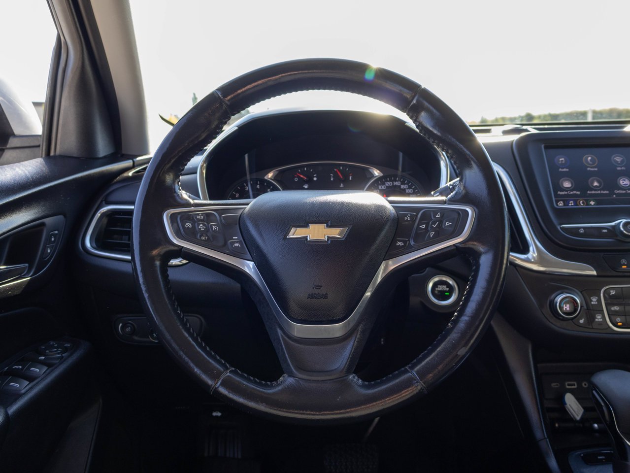 2022 Chevrolet Equinox AWD 4dr LT w/1LT White Sherwood Park - photo #27