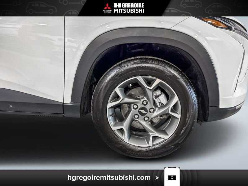 2025 Chevrolet Trax White Laval - photo #11