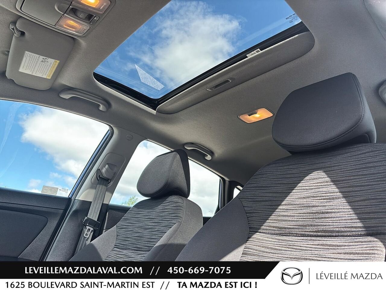 2017 Hyundai Accent SE 5 portes à hayon à transmission automatique Blue Laval - photo #17