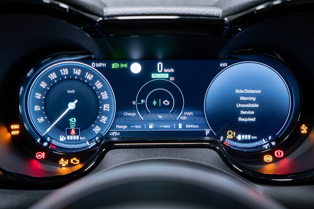 2024 Alfa Romeo Tonale VELOCE PHEV TOIT OUVRANT ACTIVE ASSIST Red Montreal - photo #17