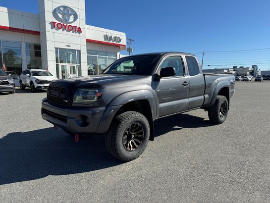 Toyota Tacoma Cabine Access 4 RM V6, boîte automatique 2010 2010 Gris