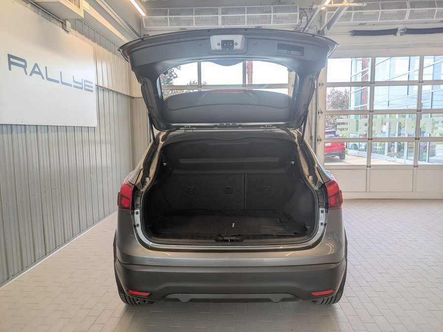 Nissan Qashqai SV AWD 2018 Gris