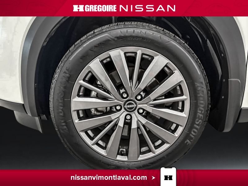 2024 Nissan Pathfinder White Laval - photo #11