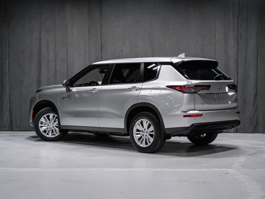 Mitsubishi Outlander PHEV ES 2026 Gris graphite métallisé