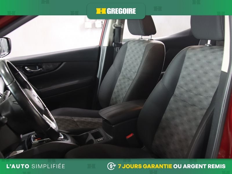 Nissan Qashqai 823067 | SV AUTO A/C MAGS TOIT CAM RECUL BLUETOOTH 2020 Rouge Laval - photo #19