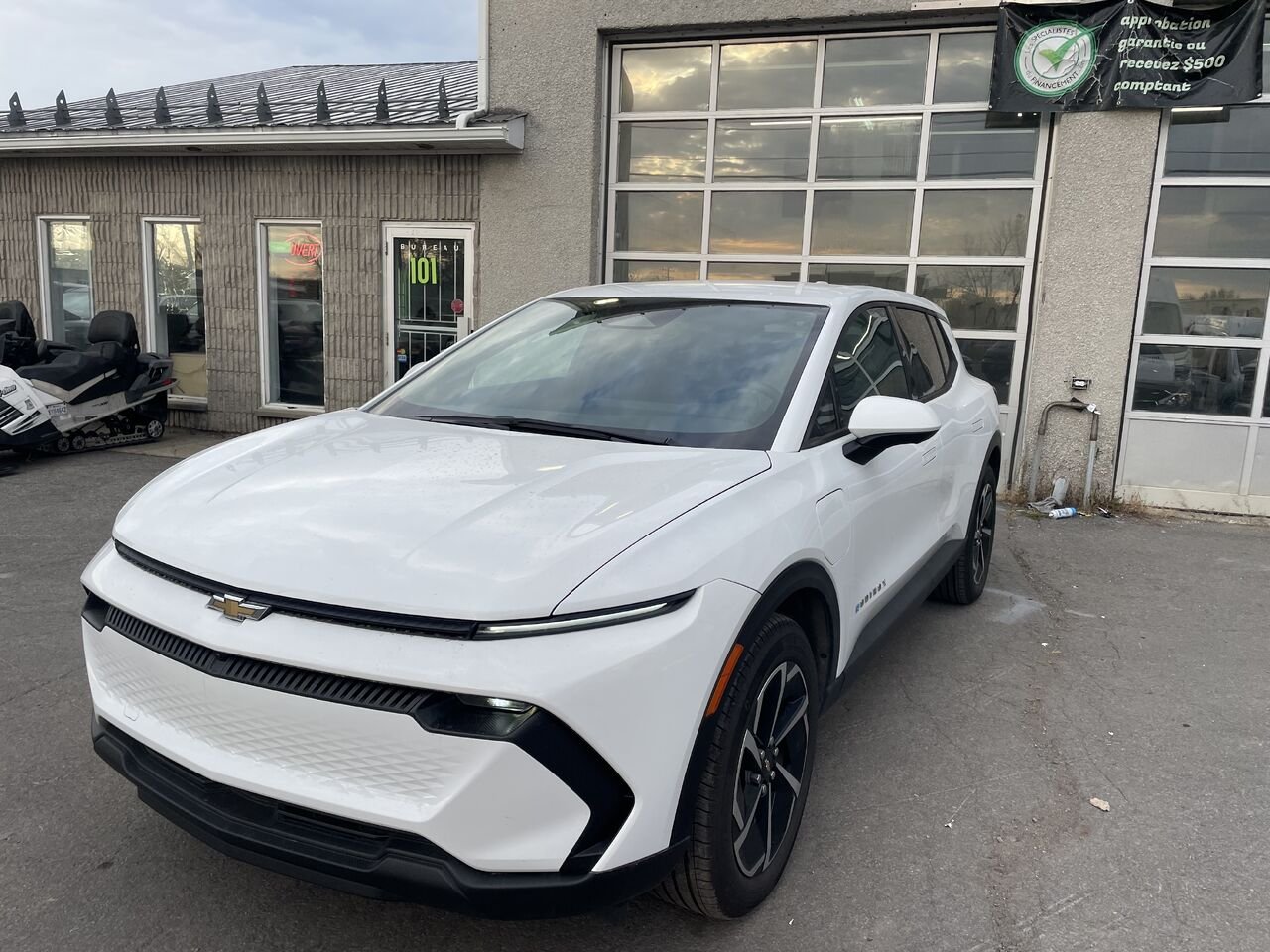 Chevrolet Equinox EV 2026 Blanc Longueuil, - photo #0