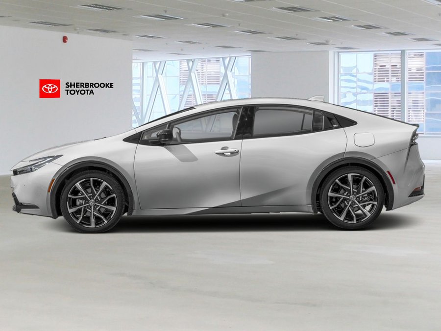 2027 Toyota Prius Plug-In Hybrid 2027 Cutting Edge Silver