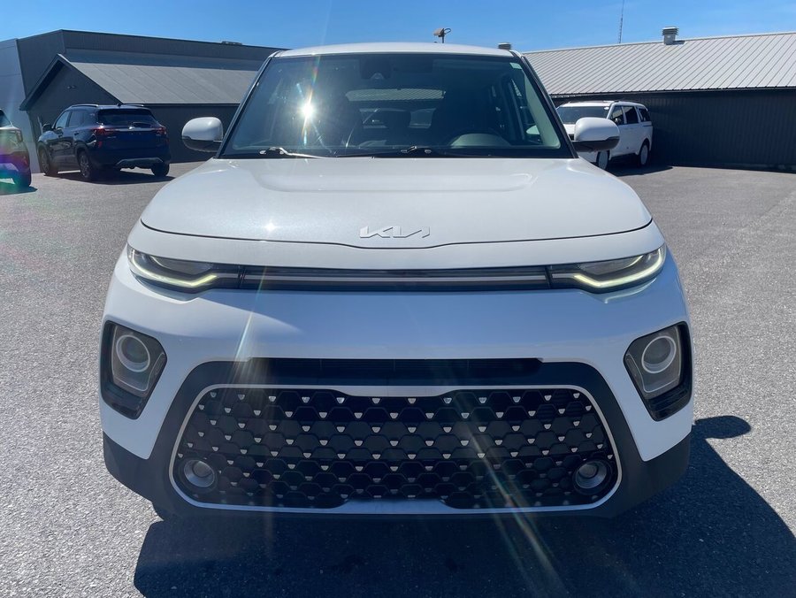 2022 Kia Soul 2022 White