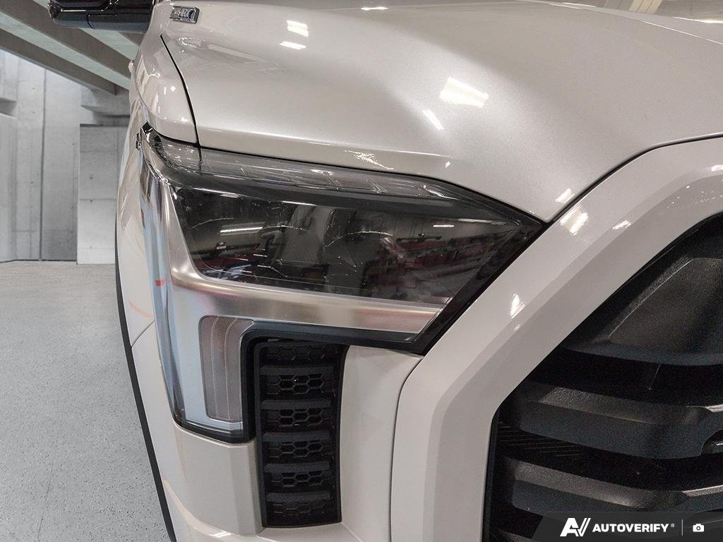 2025 Toyota Tundra S2501294 | 4x4 Crewmax Limited Hybrid White Edmonton - photo #7