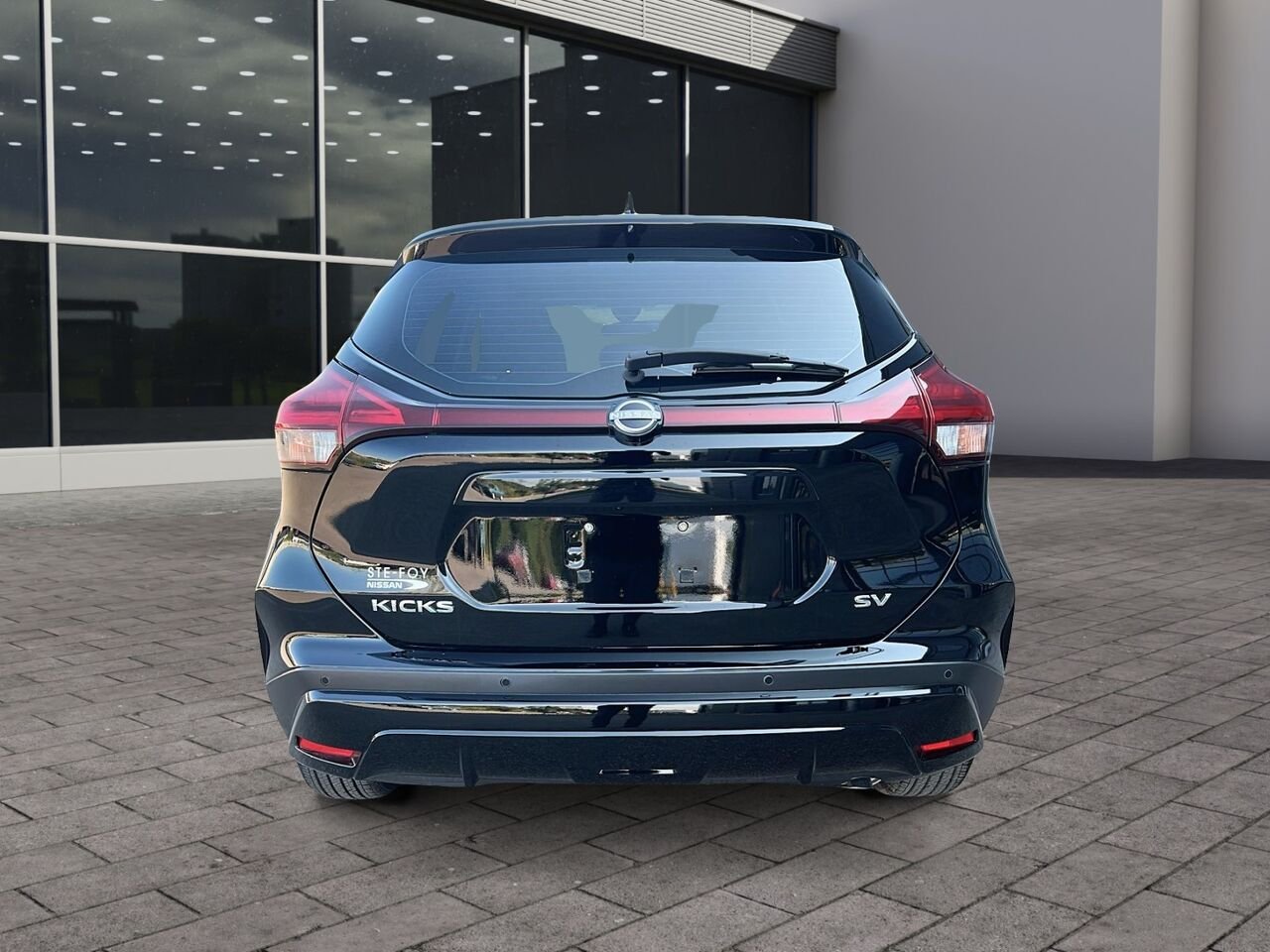 Nissan Kicks SV TA 2024 Noir Québec - photo #2
