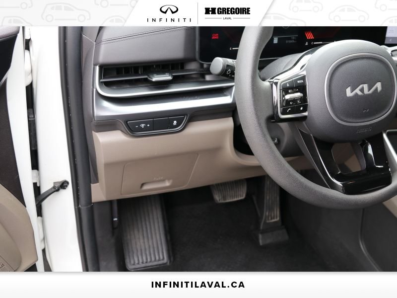 Kia Carnival 2025 Blainville - photo #14