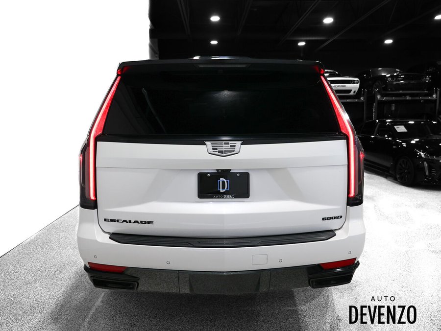 2022 Cadillac Escalade 2022 White
