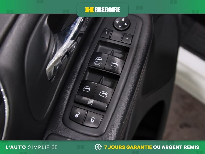 2020 Dodge GR Caravan White Laval - photo #17