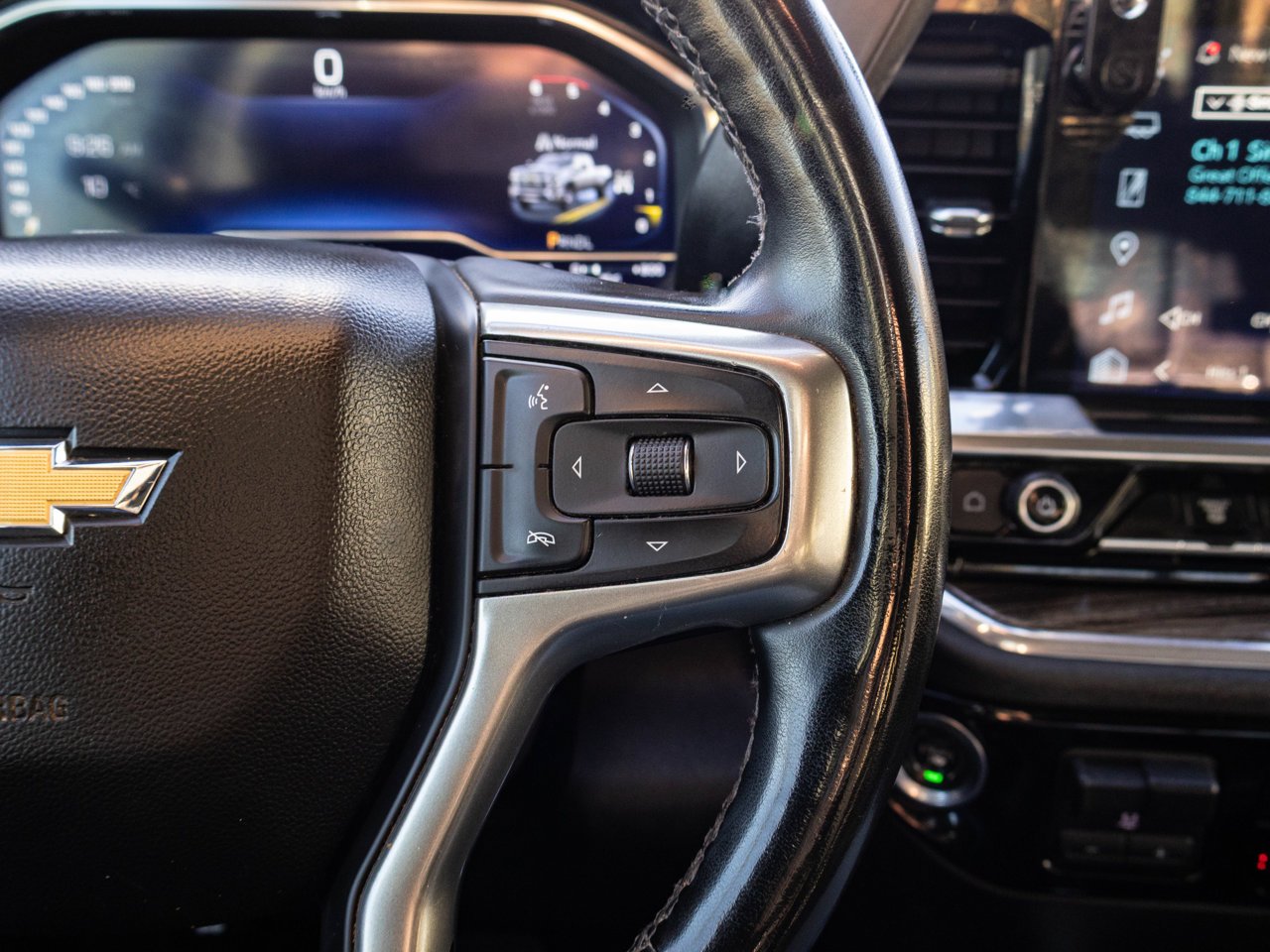 2024 Chevrolet Silverado 3500HD 4WD Crew Cab 159 LT White Sherwood Park - photo #20
