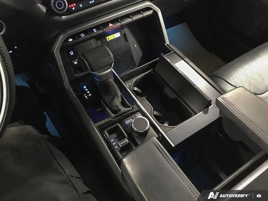 2024 Toyota Tundra 2600913A | Platinum Hybrid Midnight Black Metallic Edmonton - photo #16