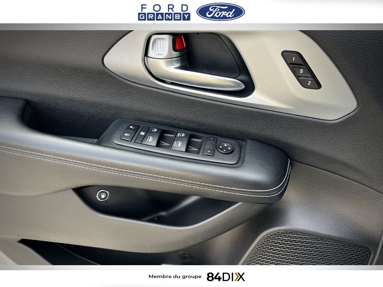 Chrysler Pacifica Hybrid 2022 Gris Granby - photo #16