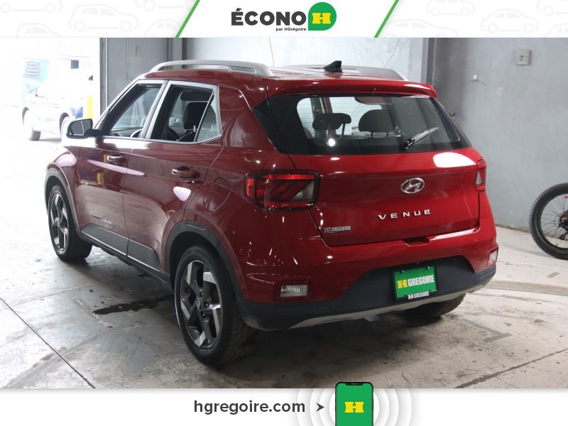 2020 Hyundai Venue Red Laval - photo #2