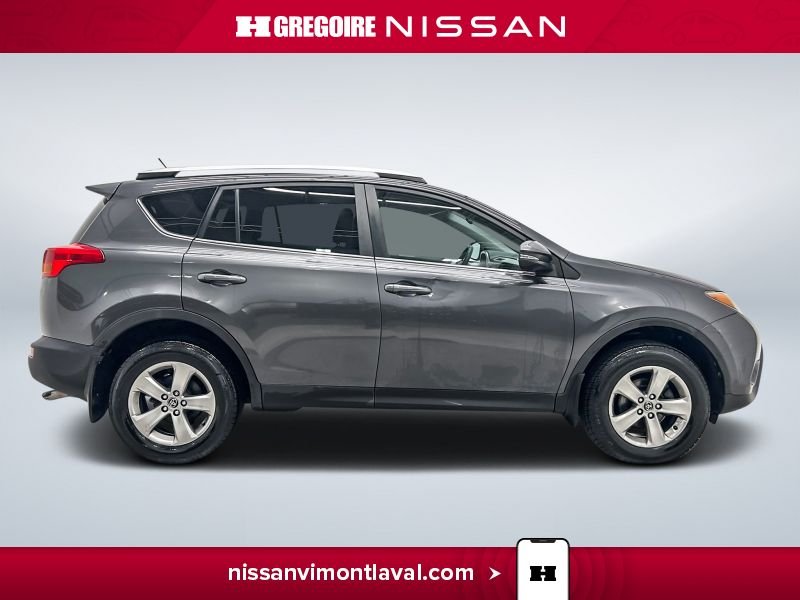 2015 Toyota Rav 4 Grey Laval - photo #4