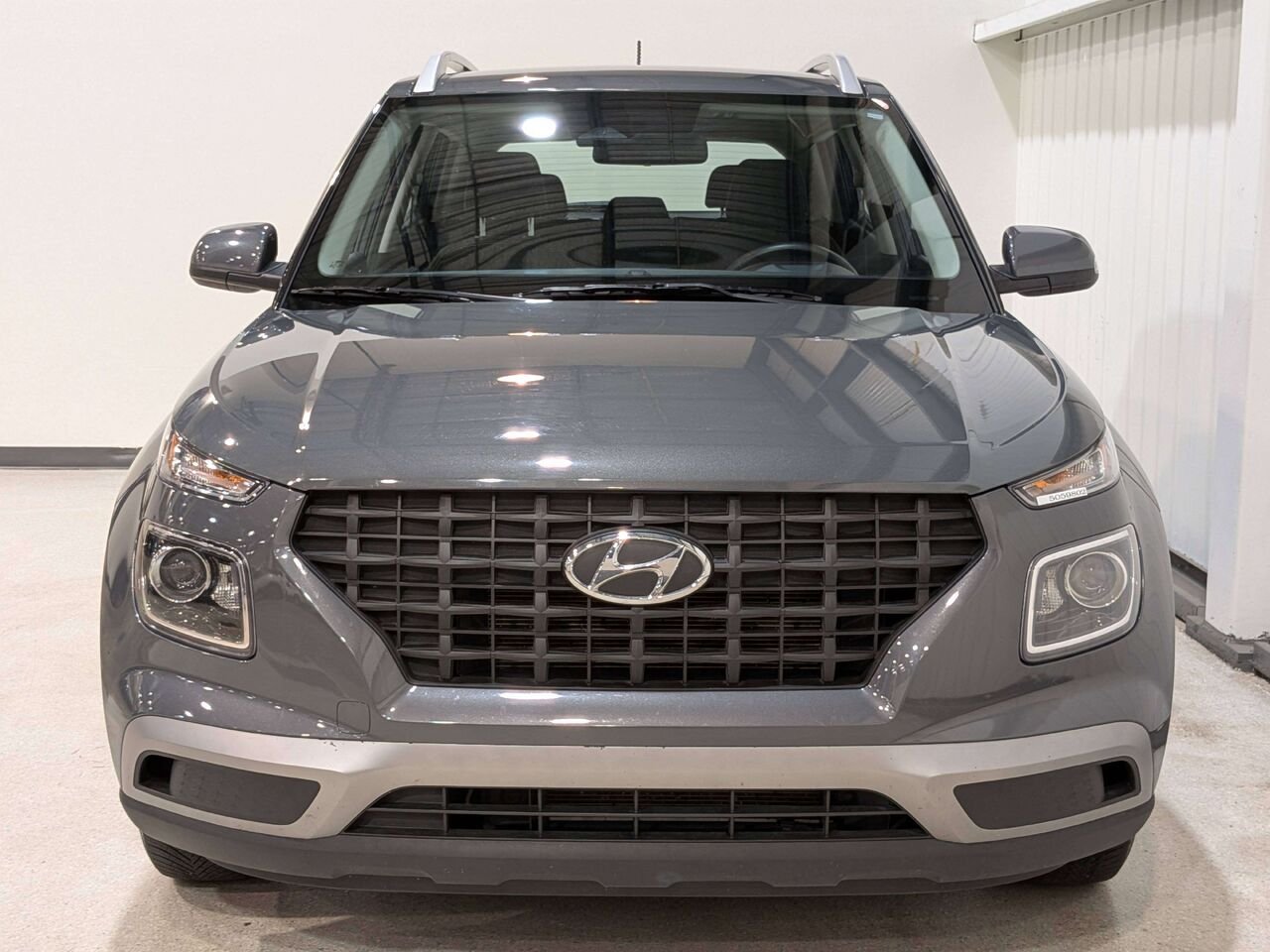 2026 Hyundai Venue Preferred IVT Grey Val-David - photo #3