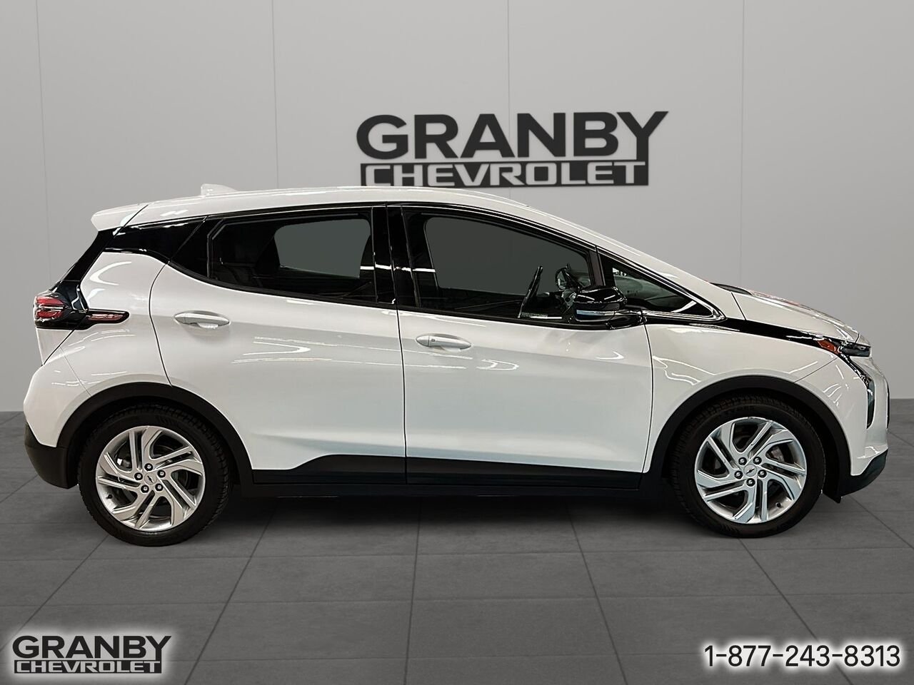 2022 Chevrolet Bolt EV 1LT familiale 5 portes | G3902 White Granby - photo #3