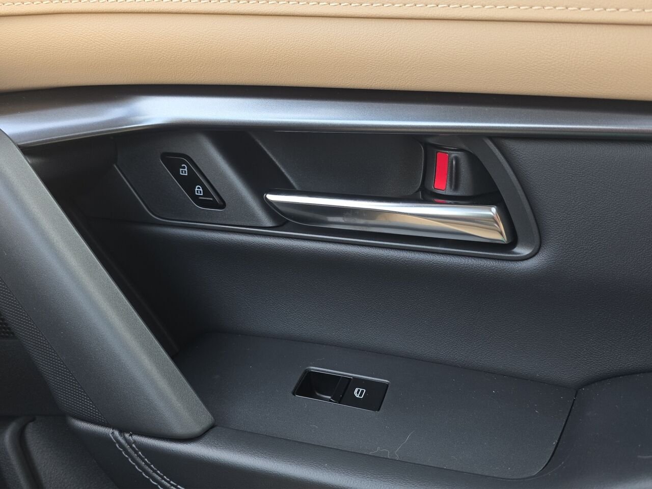 Mazda CX-5 GT TI, ÉCRAN TACTILE 12.9 POUCES, SIÈGES CHAUFFANTS 2026 Blanc rhodium métallisé Val-David - photo #25