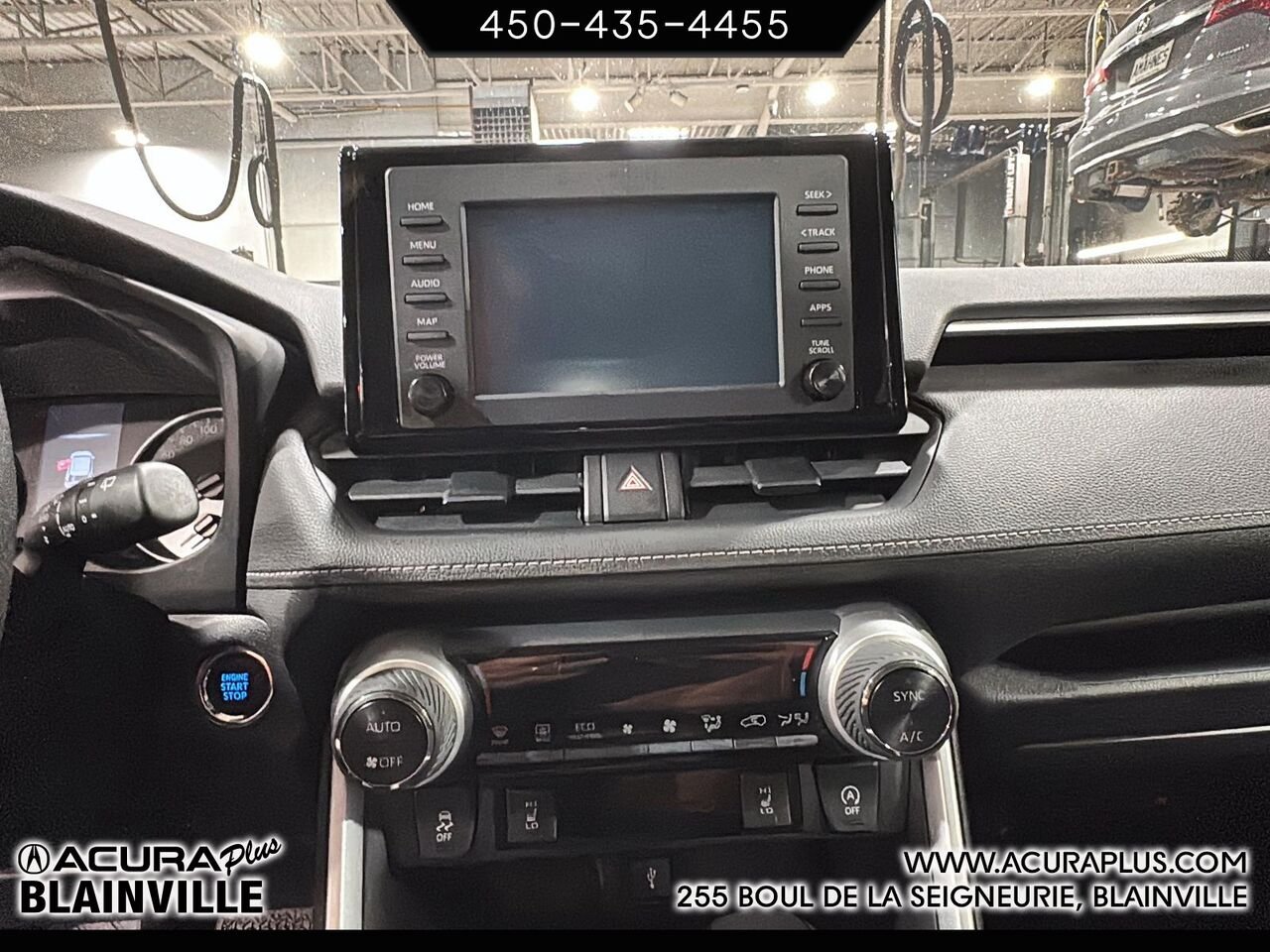 2021 Toyota RAV4 Black Blainville - photo #14