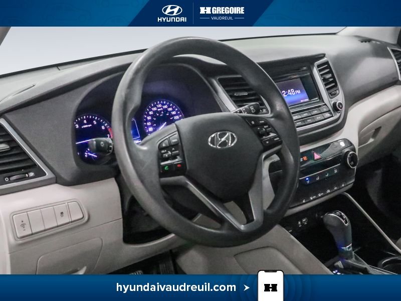 2016 Hyundai Tucson White Laval - photo #15