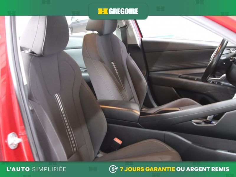 2021 Hyundai Elantra Red Blainville - photo #28