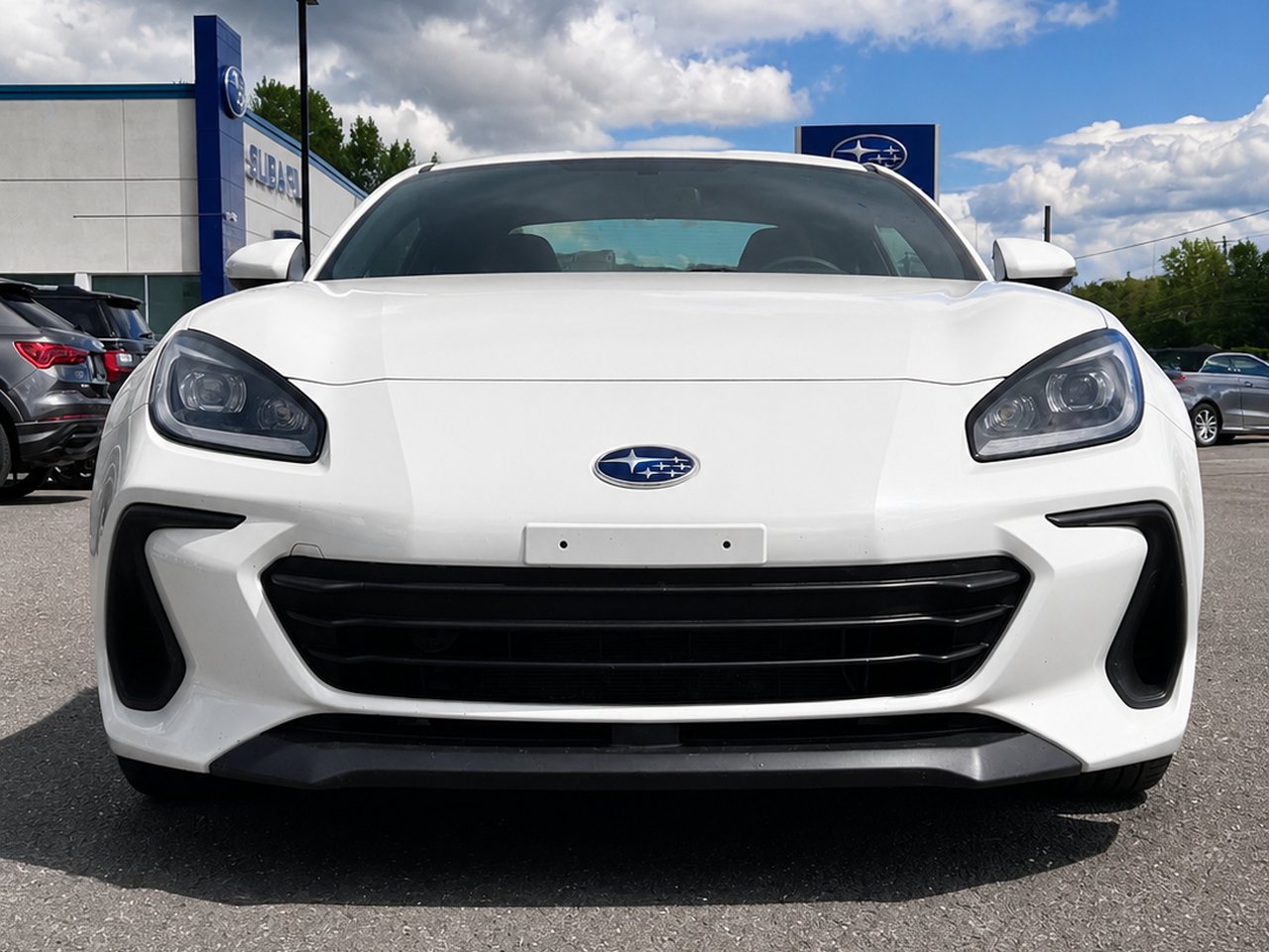 Subaru BRZ Sport-tech 2023 Blanc Granby - photo #9