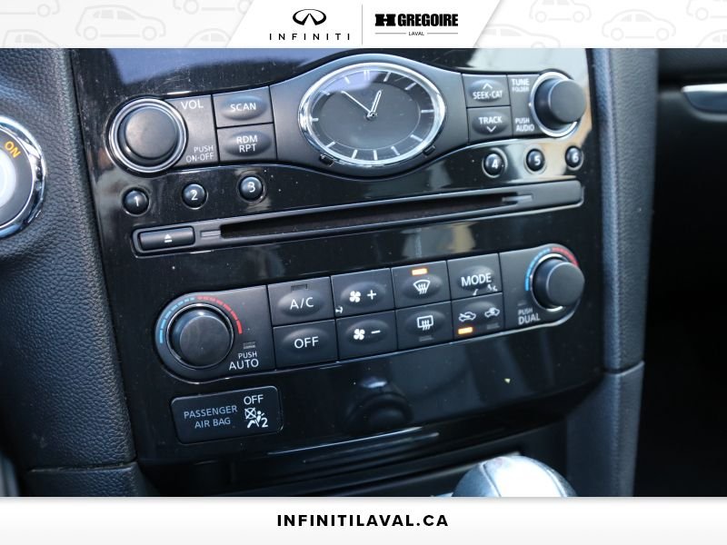 2017 Infiniti QX70 Blainville - photo #17